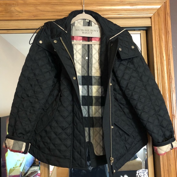 Burberry Jackets & Blazers - NWOT Burberry Coat